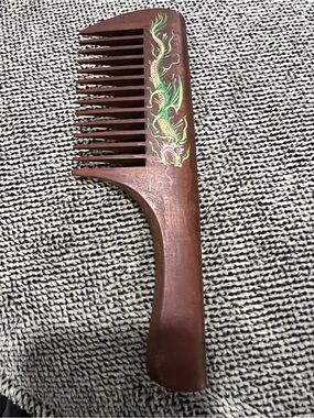 Ukrainian 🇺🇦 Wooden Wide-Tooth Comb with Hand-Painted Dragon Detail